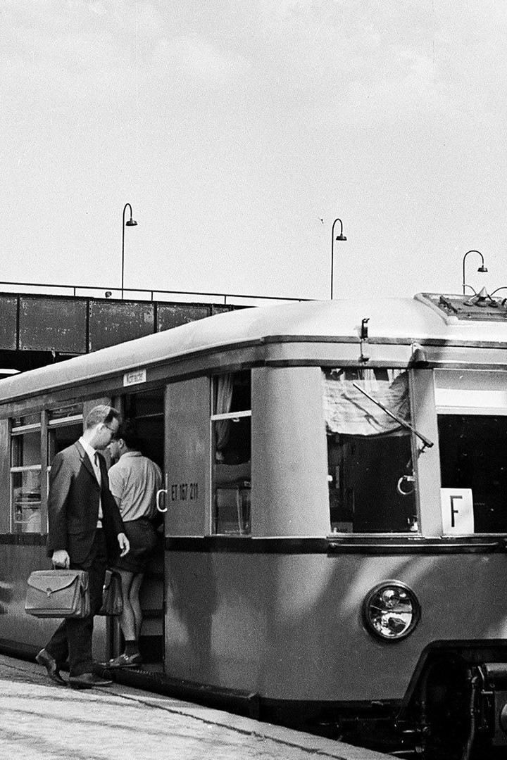 Berlin auf Schienen - Unterwegs mit der S-Bahn (berlin-auf-schienen-unterwegs-mit-der-s-bahn) Документальный фильм