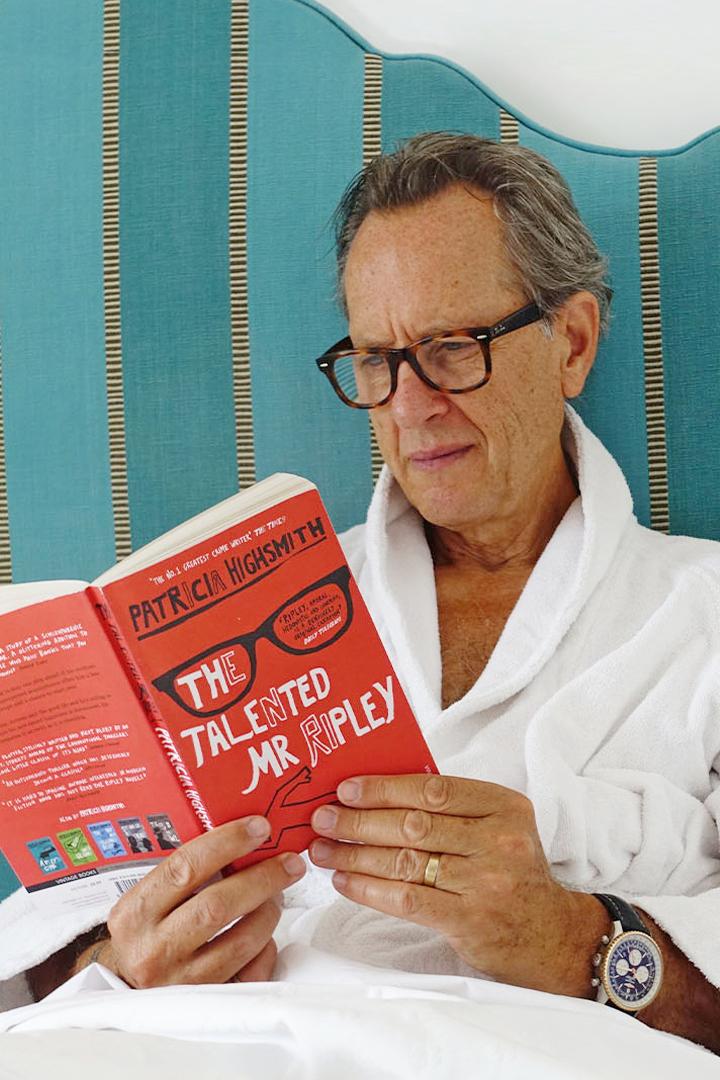 Write Around the World with Richard E. Grant (write-around-the-world-with-richard-e-grant) Документальный сериал