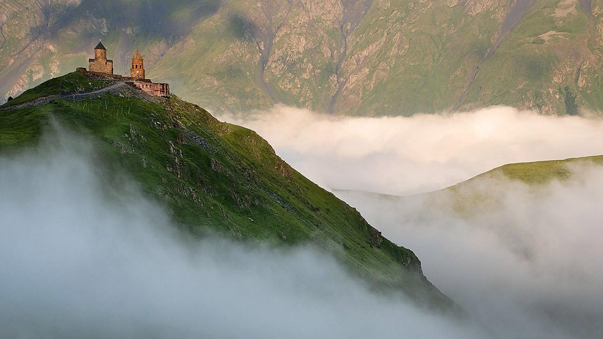 Mountaintop Castle Trekking (mountaintop-castle-trekking) Познавательное