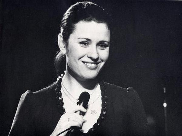 Валентина Толкунова. «Ты за любовь прости меня…» (valentina-tolkunova-ty-za-ljubov-prosti-menja) Документальный фильм