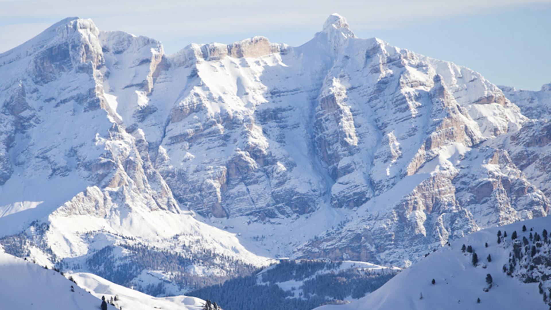 Монблан. По следам альпийского великана (monblan-po-sledam-alpijskogo-velikana) Документальный фильм