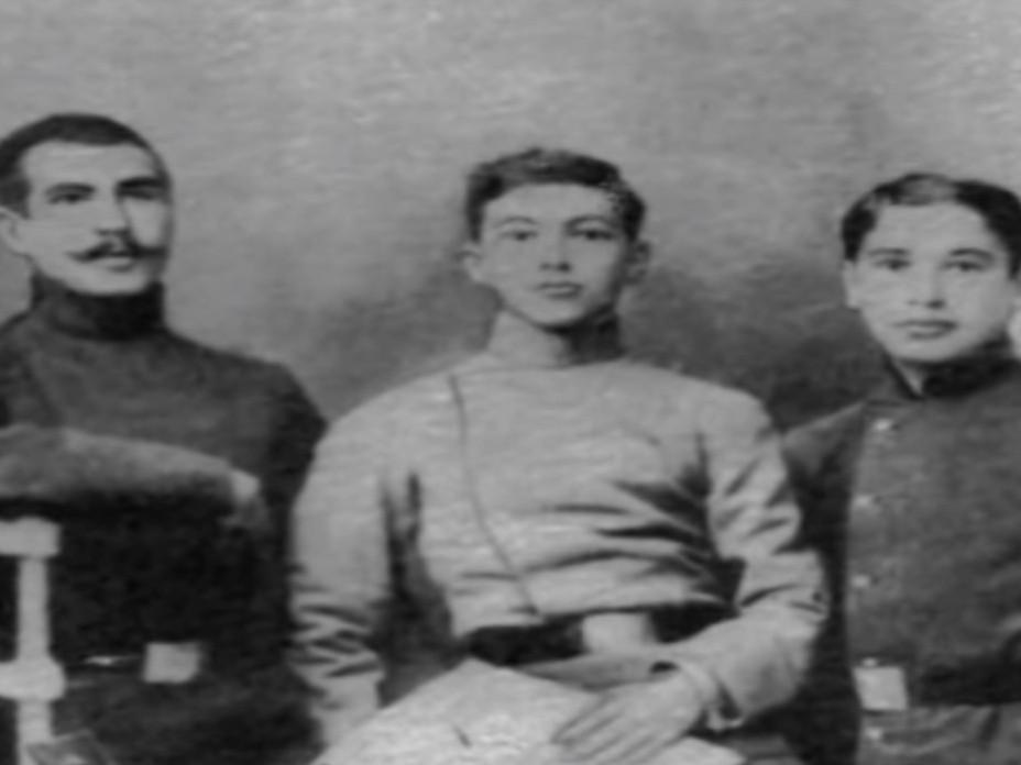 «Əsrin fonunda portret» Mustafa Topçubaşov (srin-fonunda-portret-mustafa-topubaov) Документальный фильм