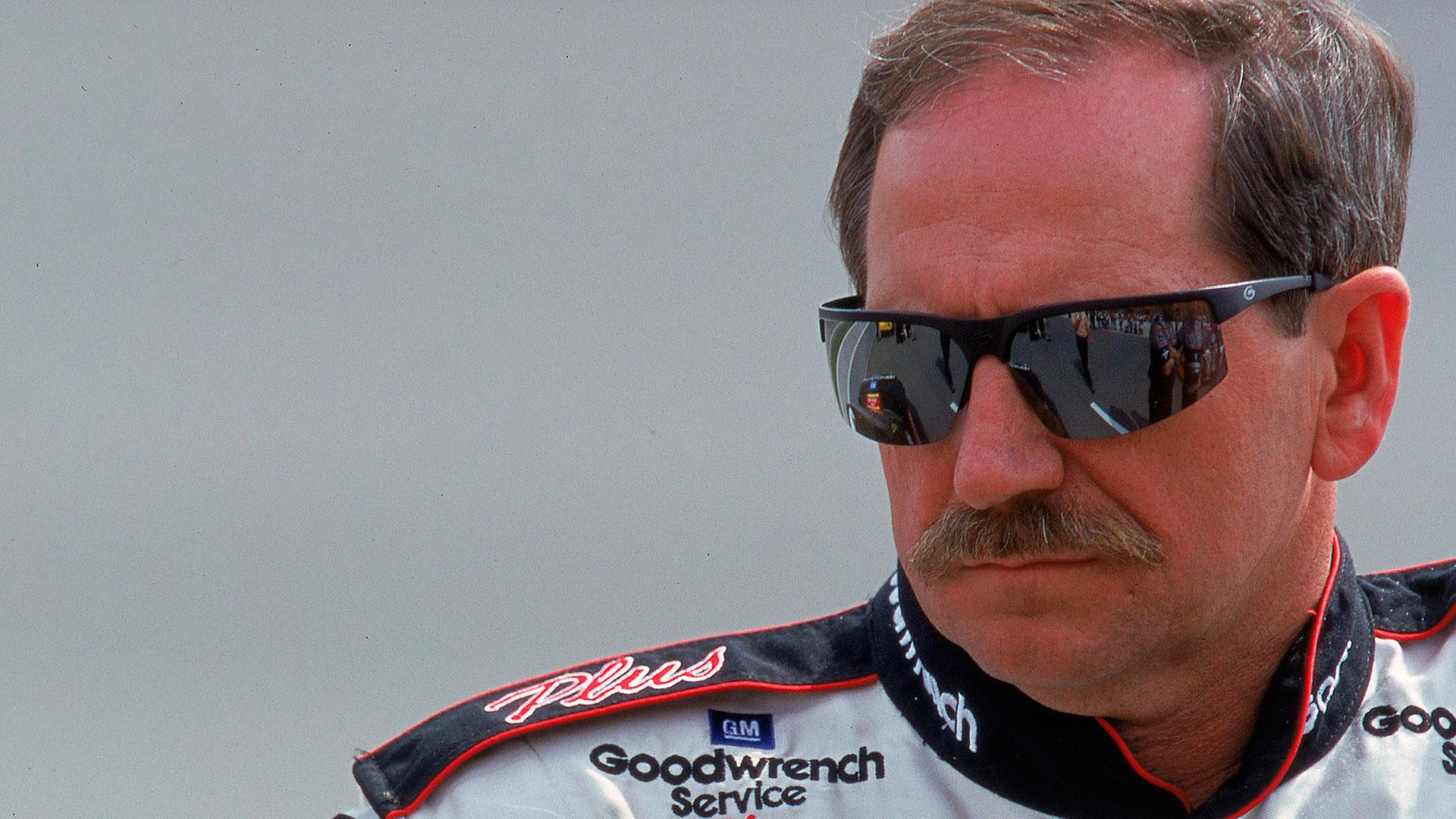 Я-Дэйл Эрнхардт (ja-dejl-ernhardt) Документальный фильм