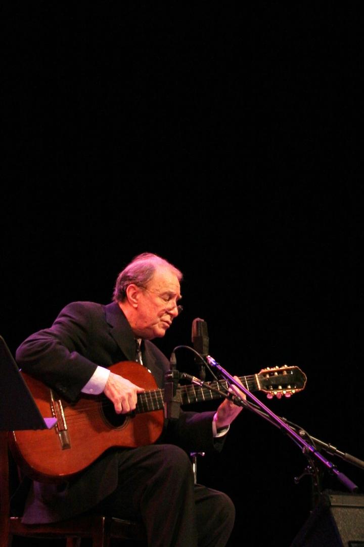 The grandmaster of bossa nova João Gilberto live in Tokyo (the-grandmaster-of-bossa-nova-joo-gilberto-live-in-tokyo) Музыка