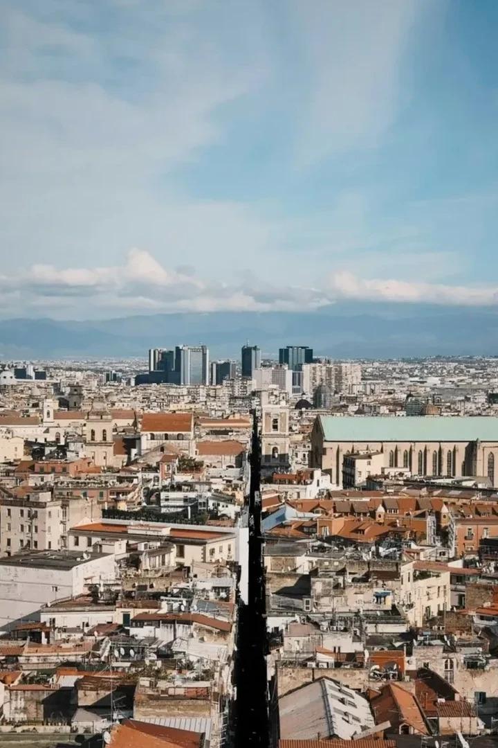 Posso entrare? An ode to Naples (posso-entrare-an-ode-to-naples) Документальный фильм