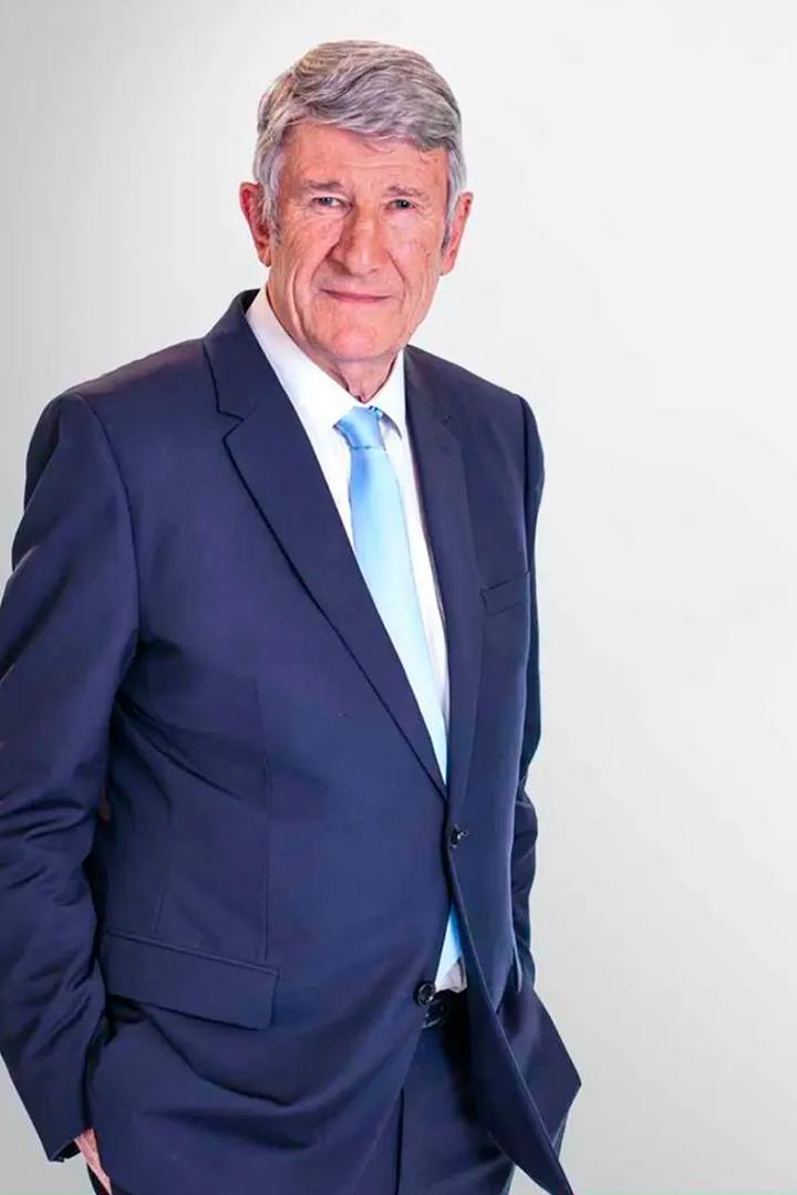 Face à Philippe de Villiers (face-philippe-de-villiers) Познавательное