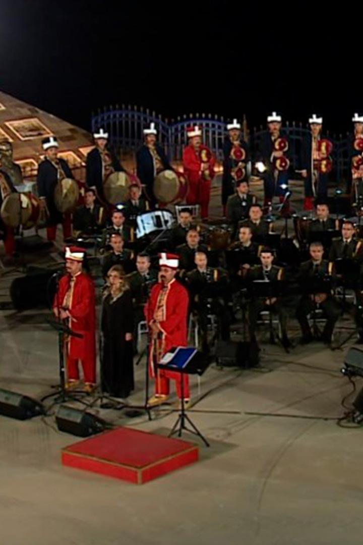 Türkiye Şehitlerini Anıyor Çanakkale Özel Konseri (trkiye-ehitlerini-anyor-anakkale-zel-konseri) Музыка