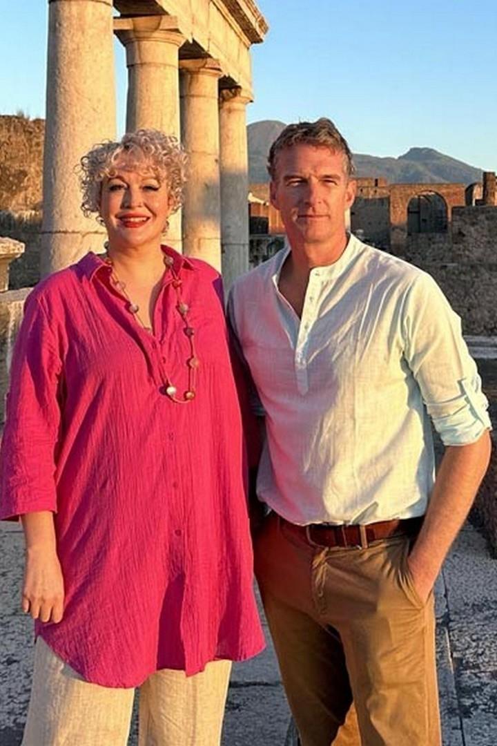 Pompeii: Life in the City with Dan Snow (pompeii-life-in-the-city-with-dan-snow) Познавательное