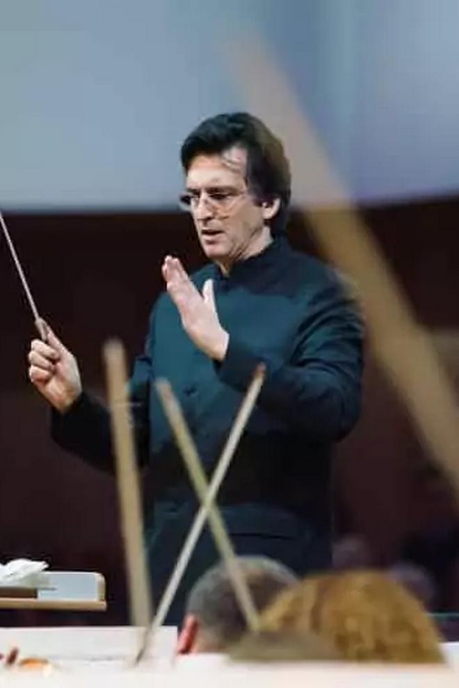 Dmitri Schostakowitsch: Sinfonie Nr. 15: Michael Sanderling dirigiert Dmitri Schostakowitsch: Aufzeichnung aus dem (dmitri-schostakowitsch-sinfonie-nr-15-michael-sanderling-dirigiert-dmitri-schostakowitsch-aufzeichnung-aus-dem) Музыка