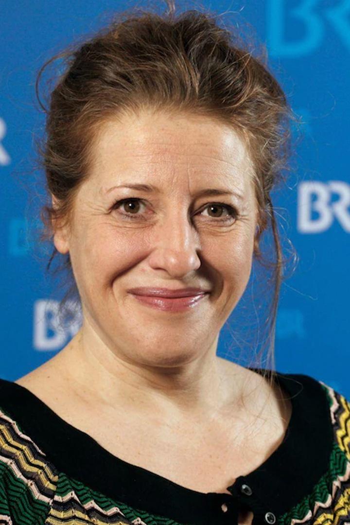 Ober Unter Sau Der Schafkopf-Stammtisch mit Luise Kinseher (ober-unter-sau-der-schafkopf-stammtisch-mit-luise-kinseher) ТВ-шоу