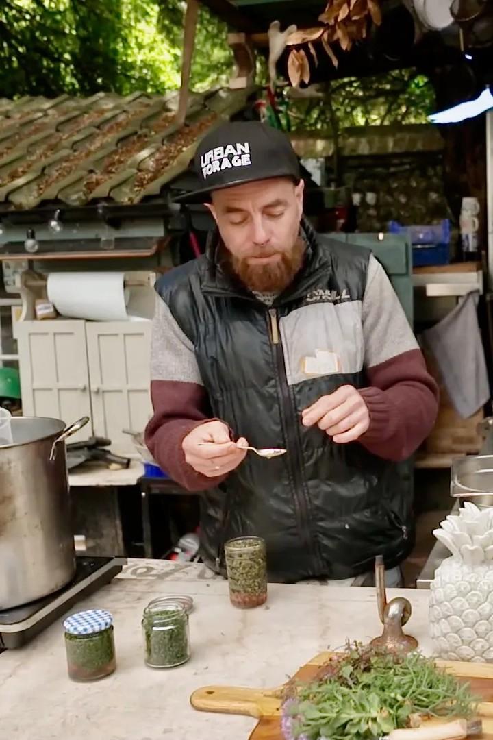 La cueillette alimentaire urbaine (la-cueillette-alimentaire-urbaine) Документальный фильм