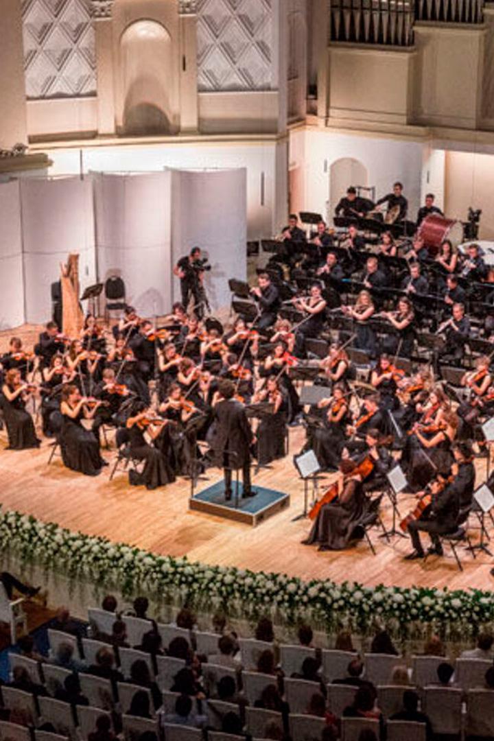 Сен-Санс. Симфония «С органом». РНМСО. Дирижёр Жан-Кристоф Спинози. Концертный зал им. П. И. Чайковского (sen-sans-simfonija-s-organom-rnmso-dirizher-zhan-kristof-spinozi-kontsertnyj-zal-im-p-i-chajkovskogo) Музыка