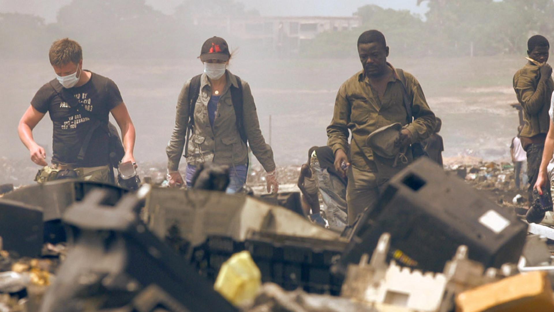 Под властью мусора (pod-vlastju-musora) Документальный фильм