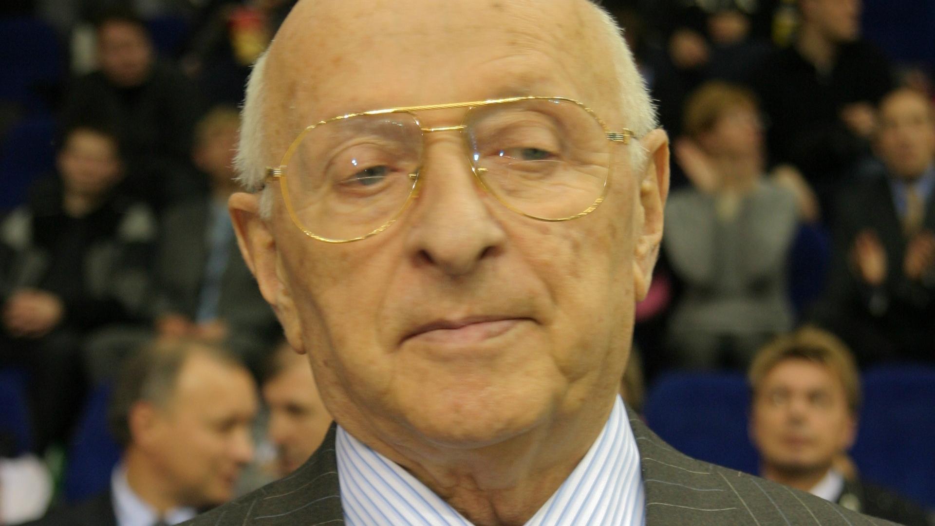 Александр Гомельский. Наш папа, мой папа (aleksandr-gomelskij-nash-papa-moj-papa) Документальный фильм