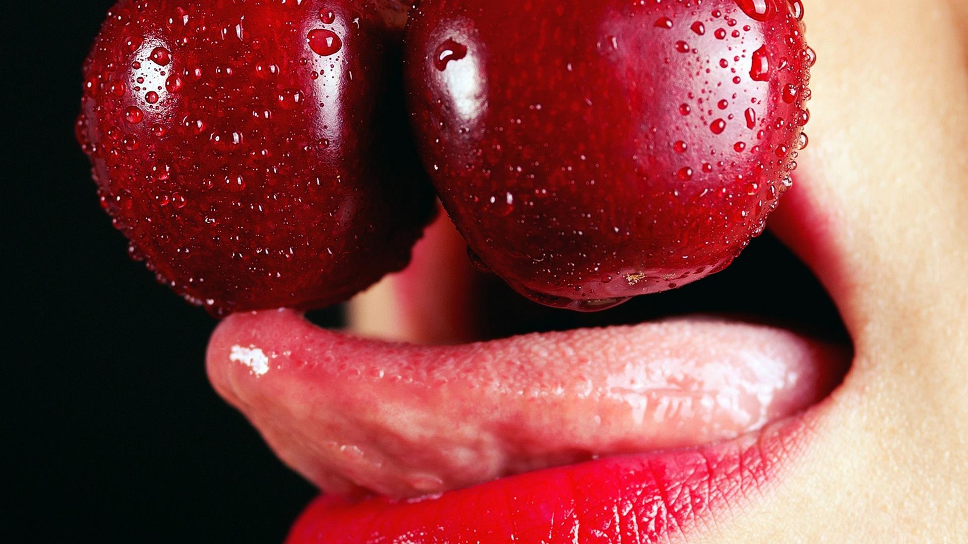 Well, My Stepdaughters Bushy And Wet! (well-my-stepdaughters-bushy-and-wet) Для взрослых