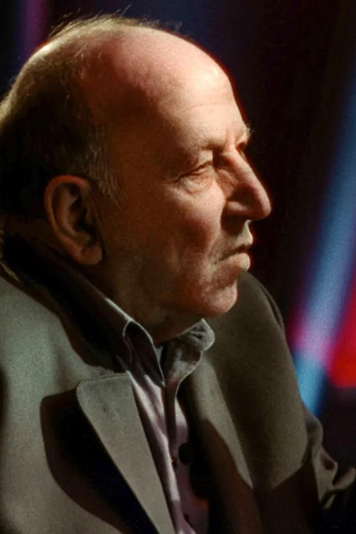 About a Hero - Une expérience avec Werner Herzog (about-a-hero-une-exprience-avec-werner-herzog) Документальный фильм