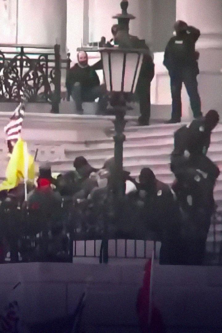 Tous Complotistes ! (tous-complotistes) Познавательное