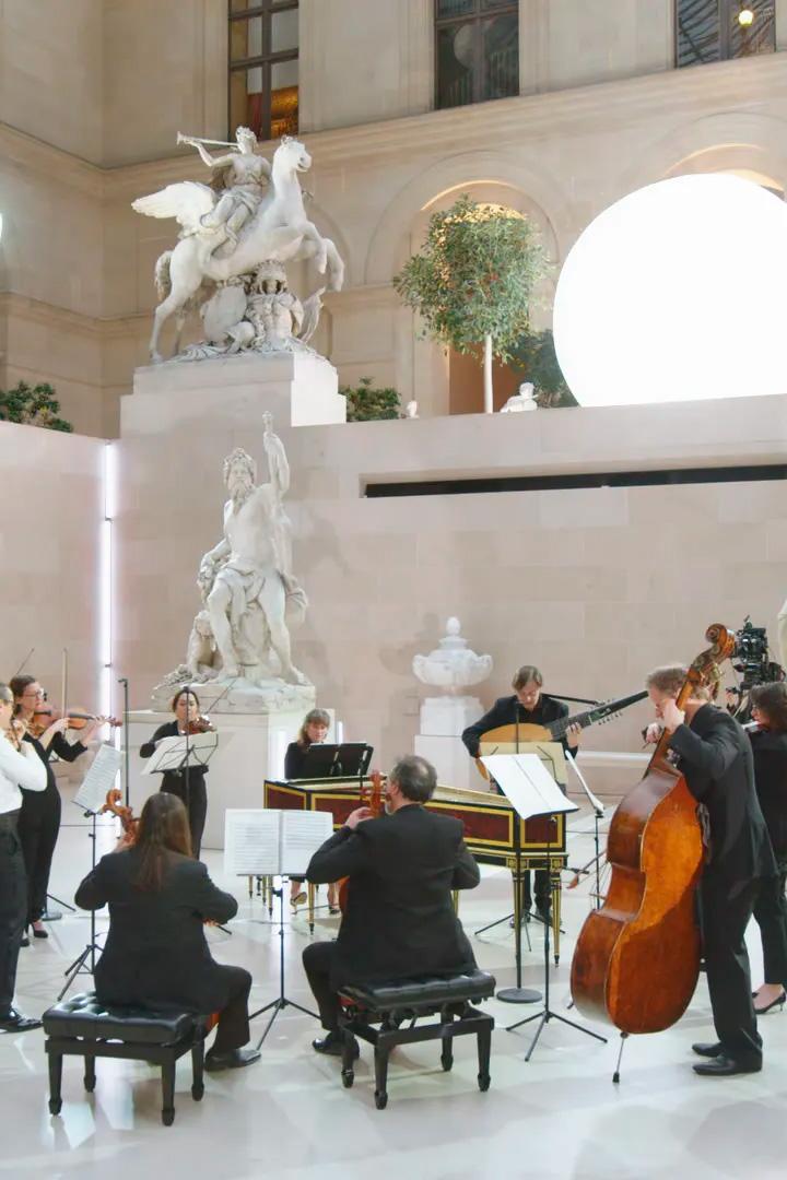 Vivaldi et Mozart au musée du Louvre sous la direction de Julien Chauvin (vivaldi-et-mozart-au-muse-du-louvre-sous-la-direction-de-julien-chauvin) Музыка