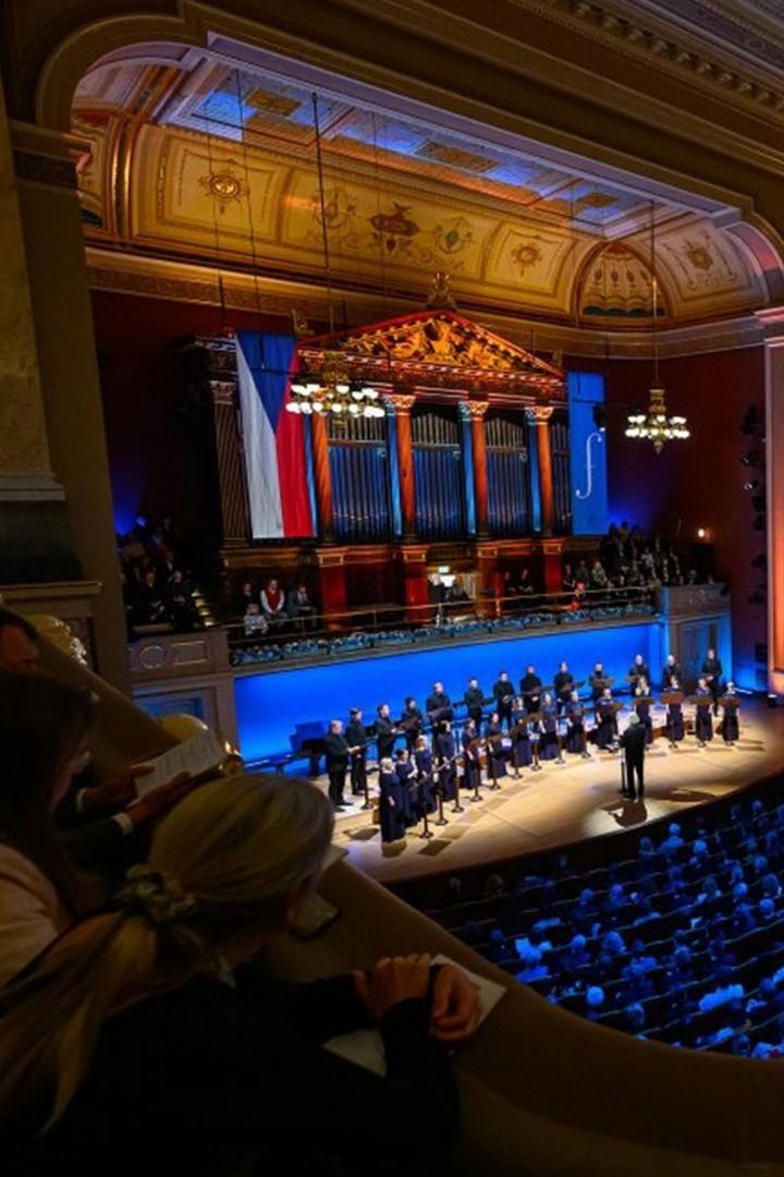 Арво Пярт, Эстонский филармонический камерный хор, Тыну Кальюсте, Пражский весенний фестиваль (arvo-pjart-estonskij-filarmonicheskij-kamernyj-hor-tynu-kaljuste-prazhskij-vesennij-festival) Музыка