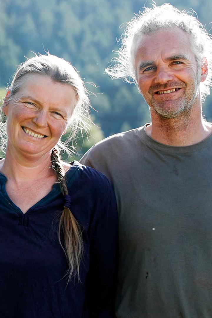 Hofgeschichten (hofgeschichten) Документальный сериал