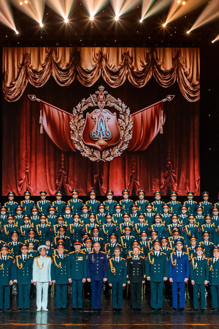 Поаздничный концерт Ансамбля Им. Александрова в Большом театре (poazdnichnyj-kontsert-ansamblja-im-aleksandrova-v-bolshom-teatre) Музыка