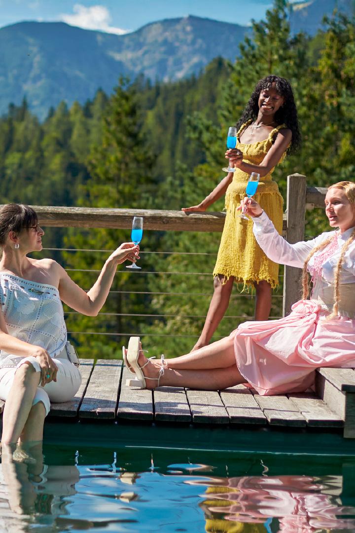 Unterwegs im Namen der Kaiserin (unterwegs-im-namen-der-kaiserin) Фильм 2025