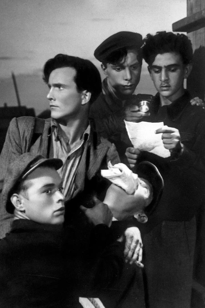 Гвардия. Мы были простыми смертными (gvardija-my-byli-prostymi-smertnymi) Документальный фильм