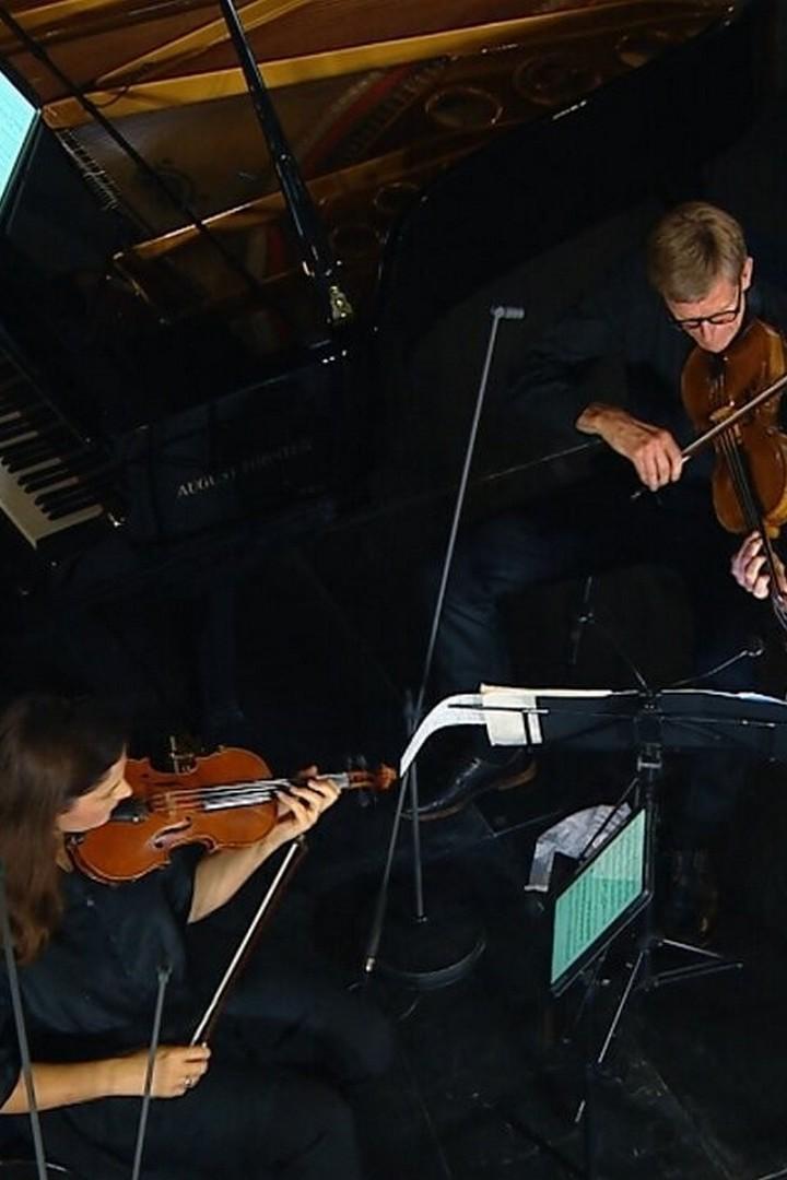 Fortepijoniniai kvartetai (fortepijoniniai-kvartetai) Музыка