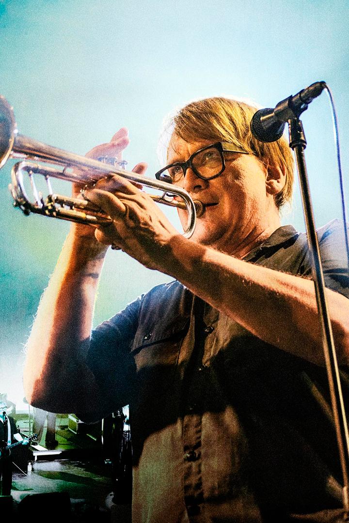 Element of Crime in Wenn es dunkel und kalt wird in Berlin (element-of-crime-in-wenn-es-dunkel-und-kalt-wird-in-berlin) Документальный фильм