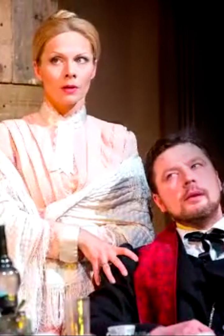 В лесах и на горах (v-lesah-i-na-gorah) Спектакль