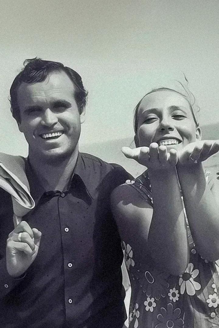 Я Вас люблю всю жизнь и каждый день (ja-vas-ljublju-vsju-zhizn-i-kazhdyj-den) Спектакль