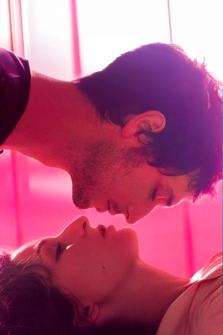 Твоя рука в моей руке (tvoja-ruka-v-moej-ruke) Фильм 2012