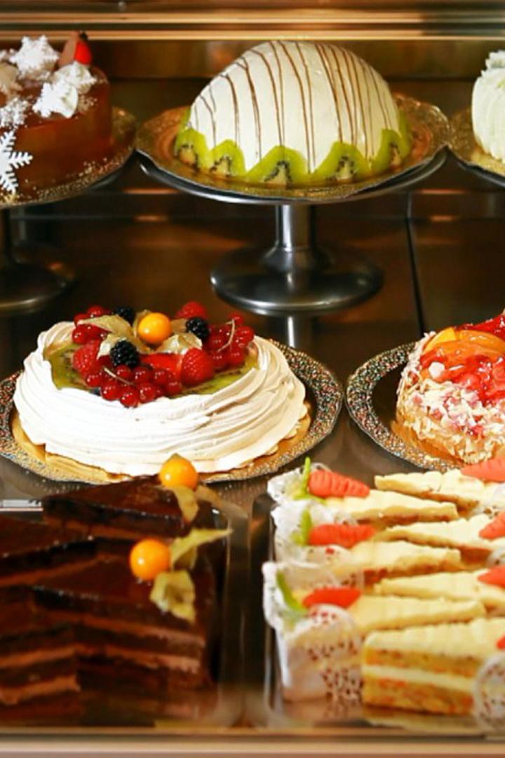 Кондитер Евгения Черноглазова (konditer-evgenija-chernoglazova) Документальный фильм