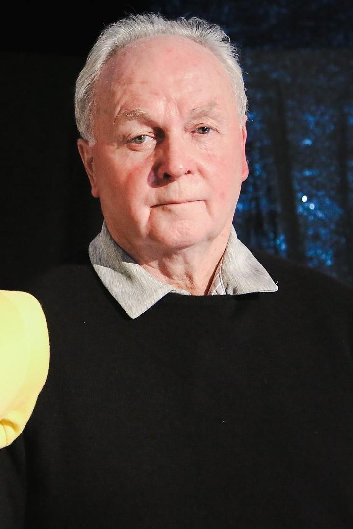 Ffwtbol a Fflêrs: Cofio Arwyr (ffwtbol-a-fflrs-cofio-arwyr) Досуг, хобби