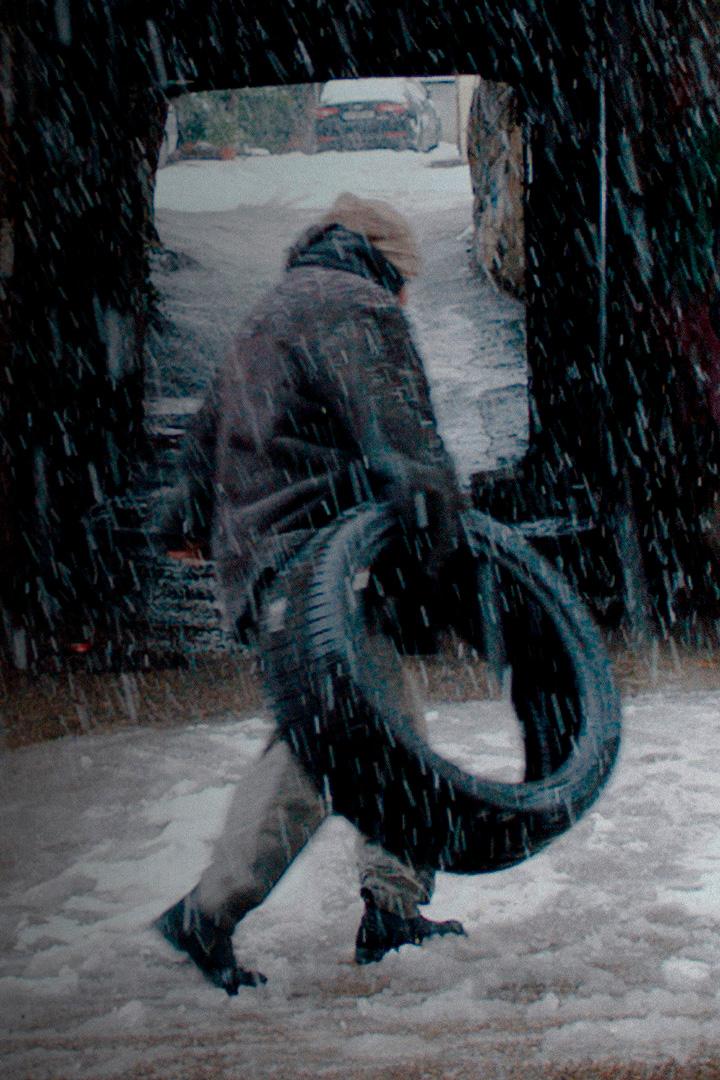 Снег в моём дворе (sneg-v-moem-dvore) Фильм 2024