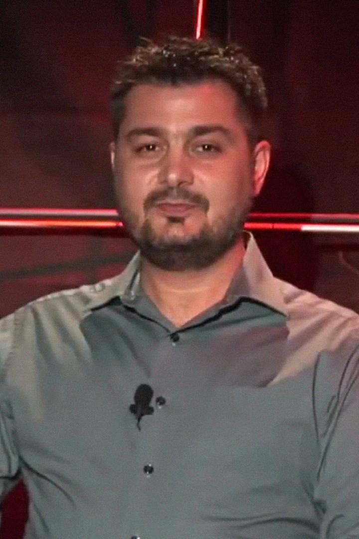 X Ռակուրս (x) Документальный фильм