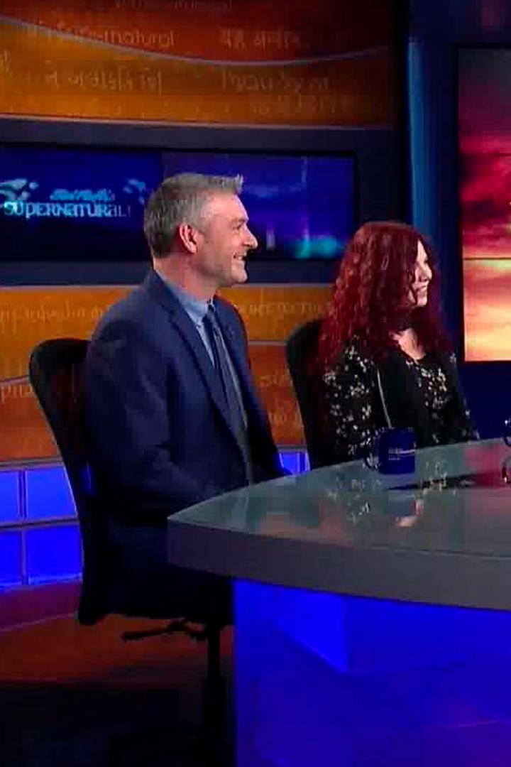E supranatural! (e-supranatural) ТВ-шоу