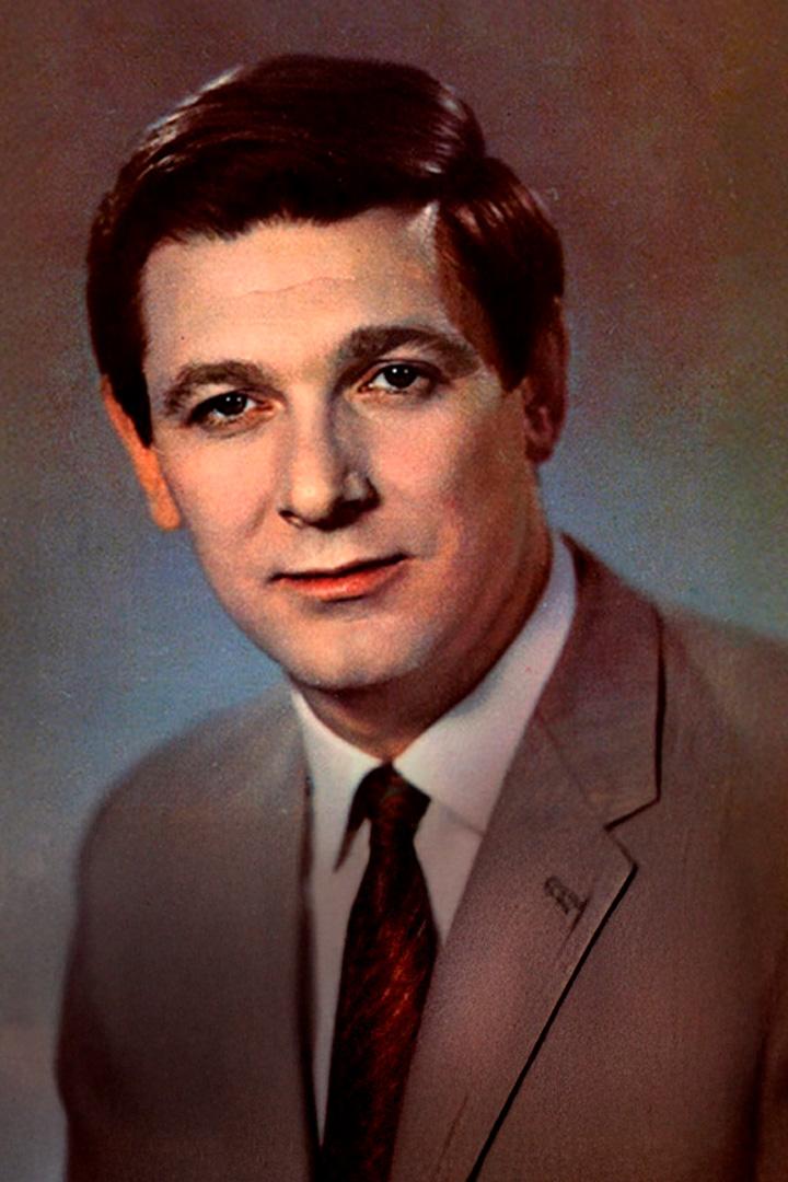 Александр Белявский. Для всех я стал Фоксом (aleksandr-beljavskij-dlja-vseh-ja-stal-foksom) Документальный фильм