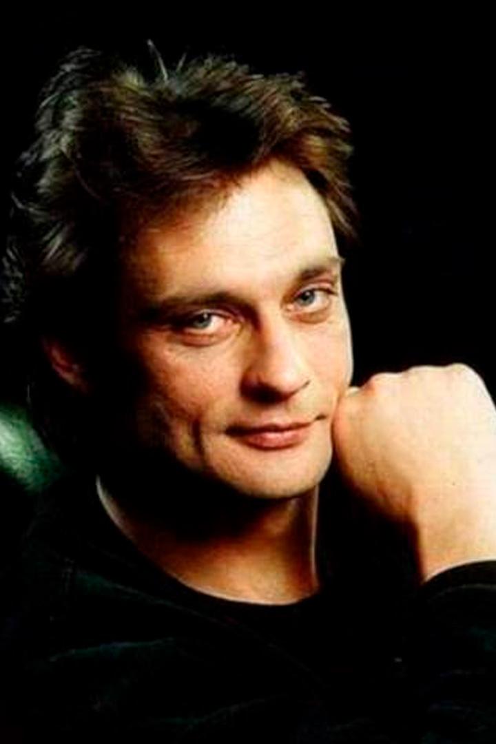 Александр Домогаров. Рыцарь печального образа (aleksandr-domogarov-rytsar-pechalnogo-obraza) Документальный фильм