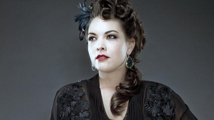 Постер Caro Emerald-In Concert