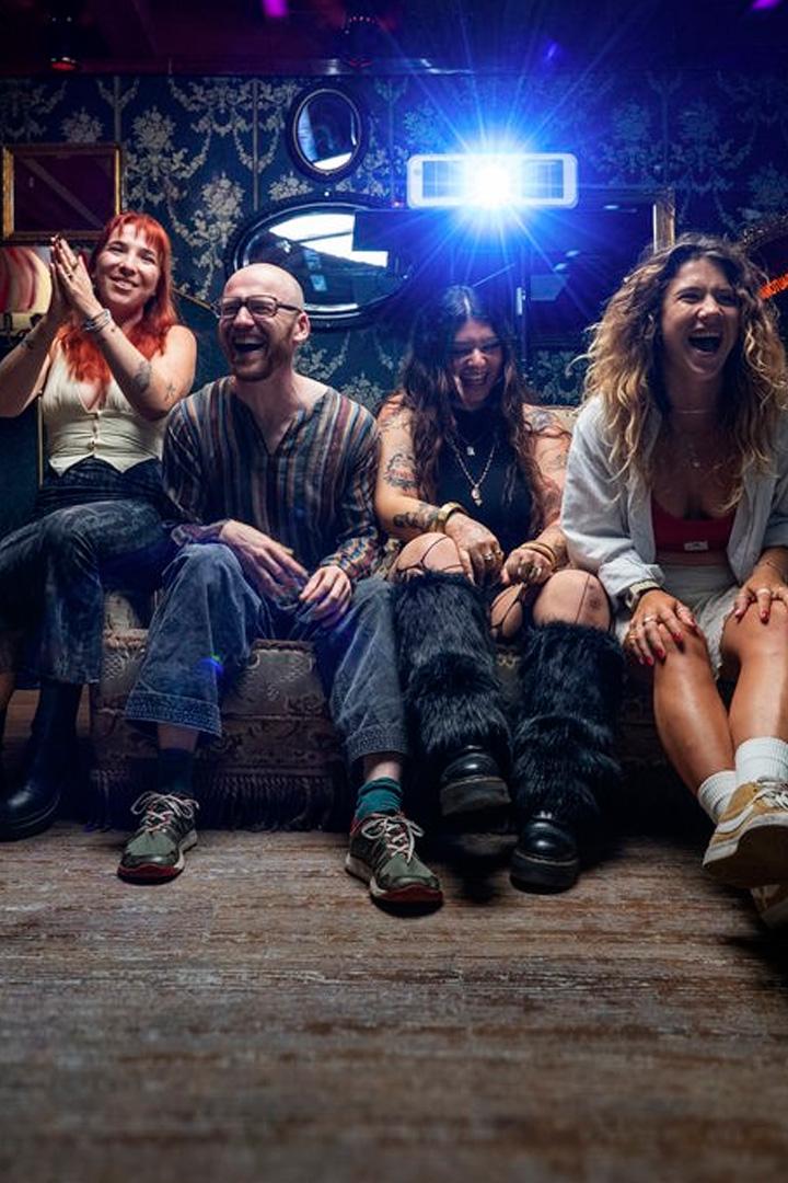 Young Sex – Wie liebt die Gen Z? (young-sex-wie-liebt-die-gen-z) Документальный сериал