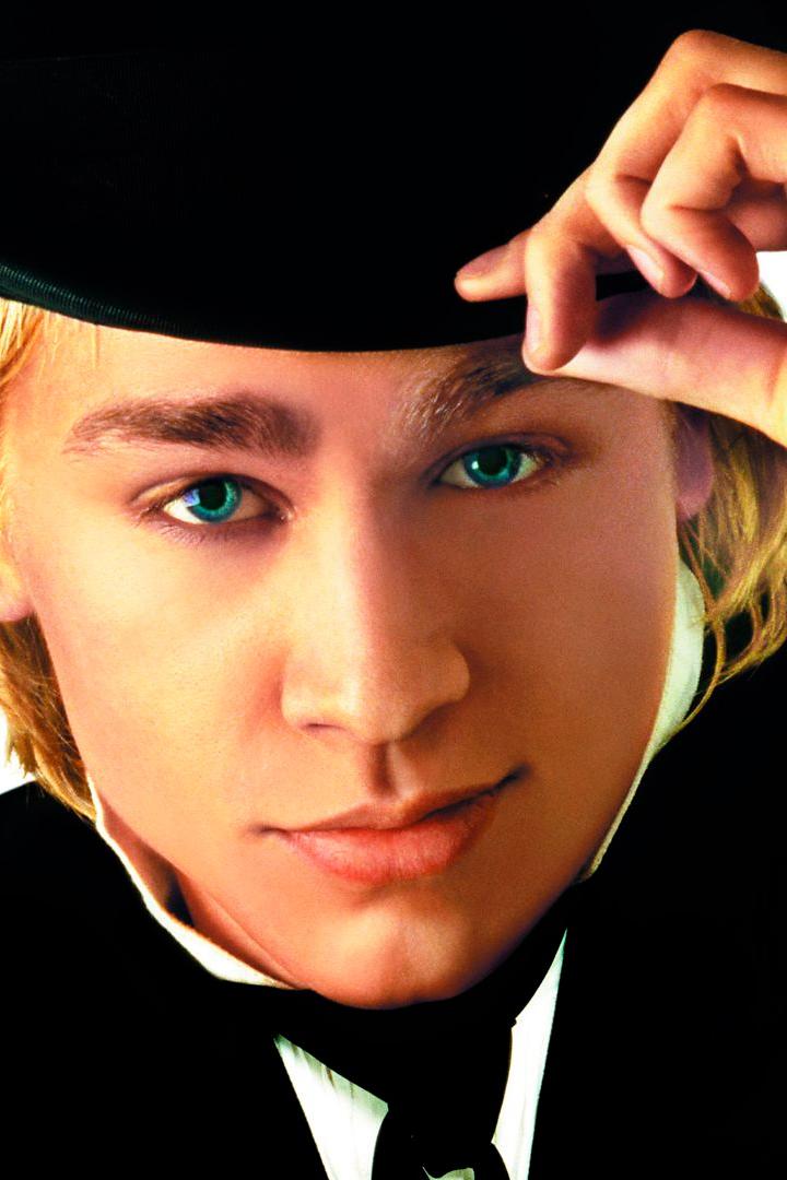 Николас Никлби (nikolas-niklbi) Фильм 2002