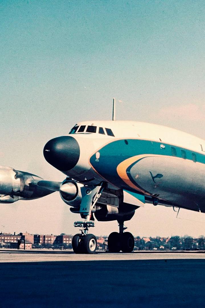 Die zwei Leben der Lufthansa (die-zwei-leben-der-lufthansa) Документальный фильм