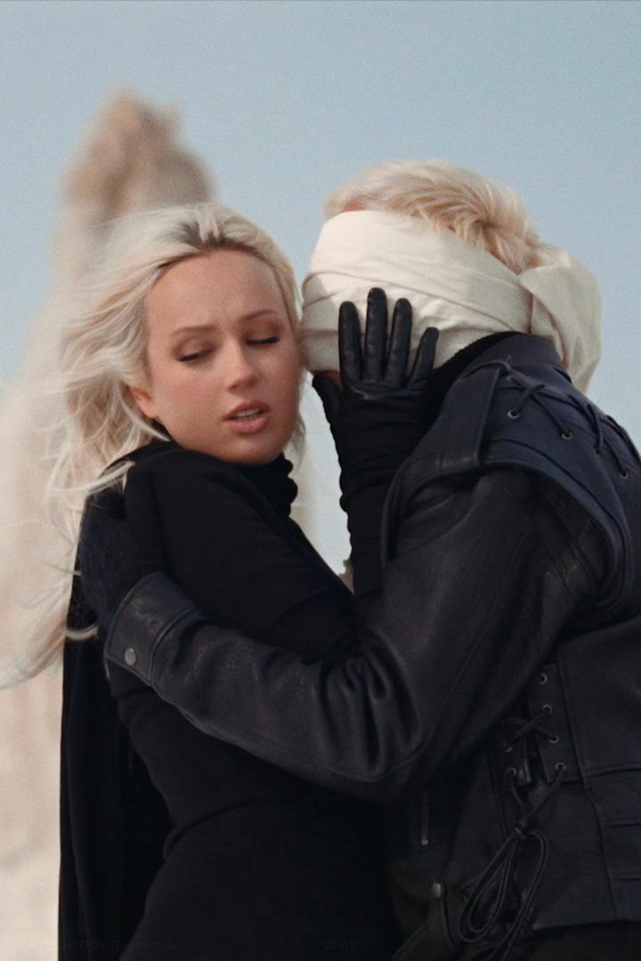 Клип. Лучшее. Клава Кока «Сто шагов назад» (klip-luchshee-klava-koka-sto-shagov-nazad) Музыка