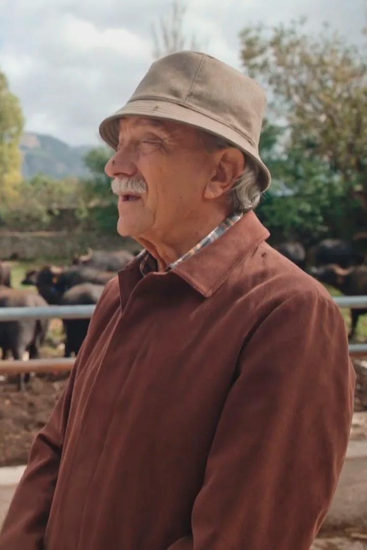 Моцарелла из буйволиного молока (motsarella-iz-bujvolinogo-moloka) Документальный фильм