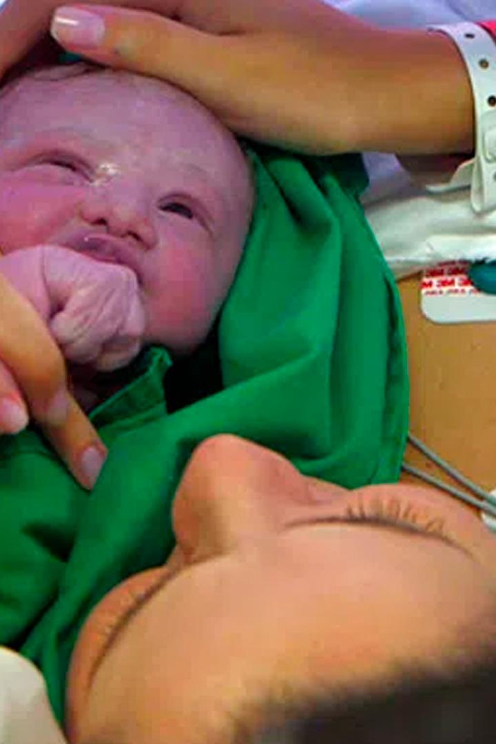 Traumatische Geburt – Kaiserschnitte ohne Betäubung (traumatische-geburt-kaiserschnitte-ohne-betubung) Документальный фильм