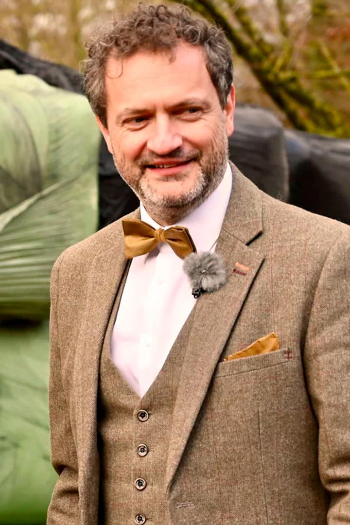 Holy Days: Oliver Mommsen und das Rätsel Ostern (holy-days-oliver-mommsen-und-das-rtsel-ostern) Документальный фильм