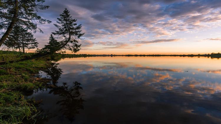 Постер Eine Sommerreise auf der Wolga