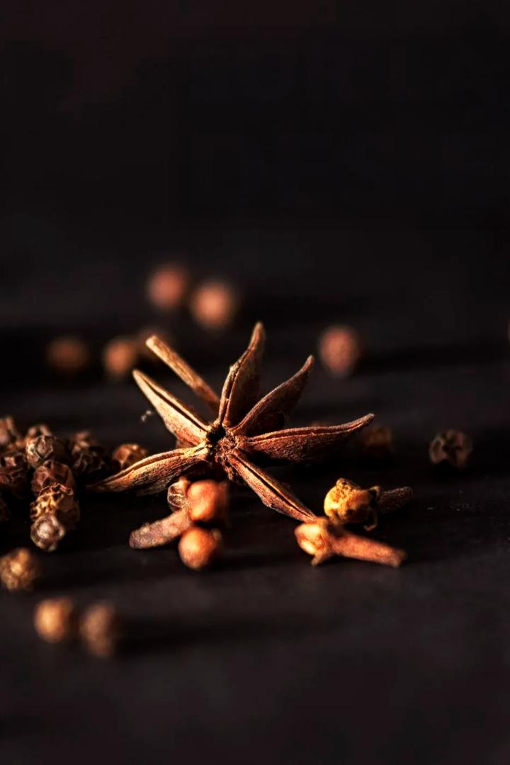 По дороге специй (po-doroge-spetsij) Документальный фильм