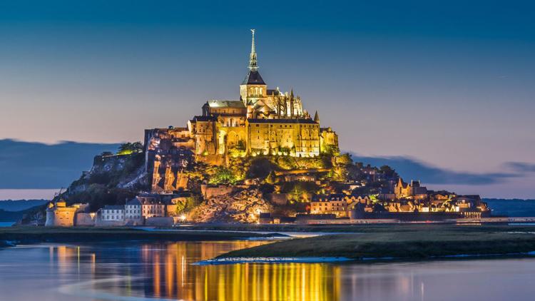 Постер Mont-Saint-Michel